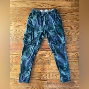 Burton MB Ginkgo Cargo Jogger Pants - Camo Green - Waist 32